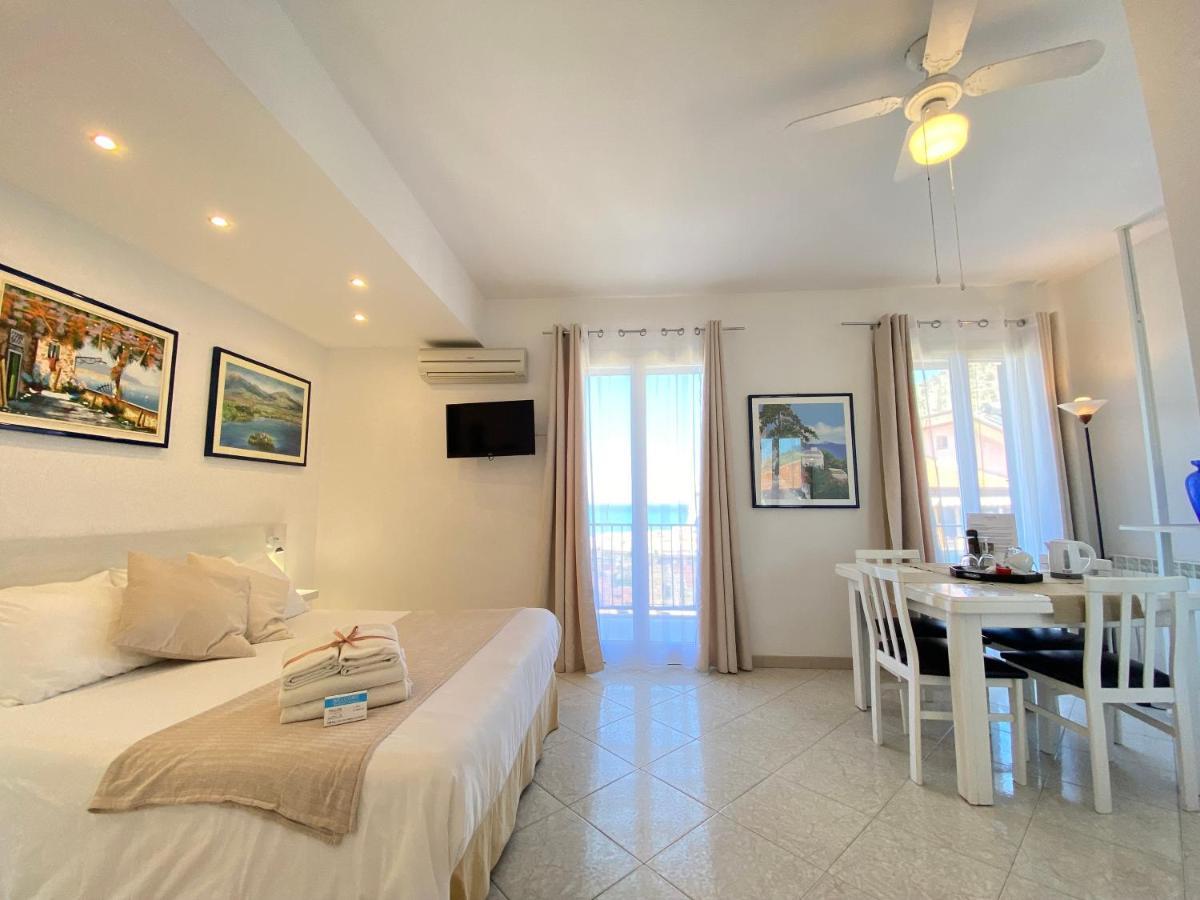 Ma&Mi Guest House Cefalu Bagian luar foto