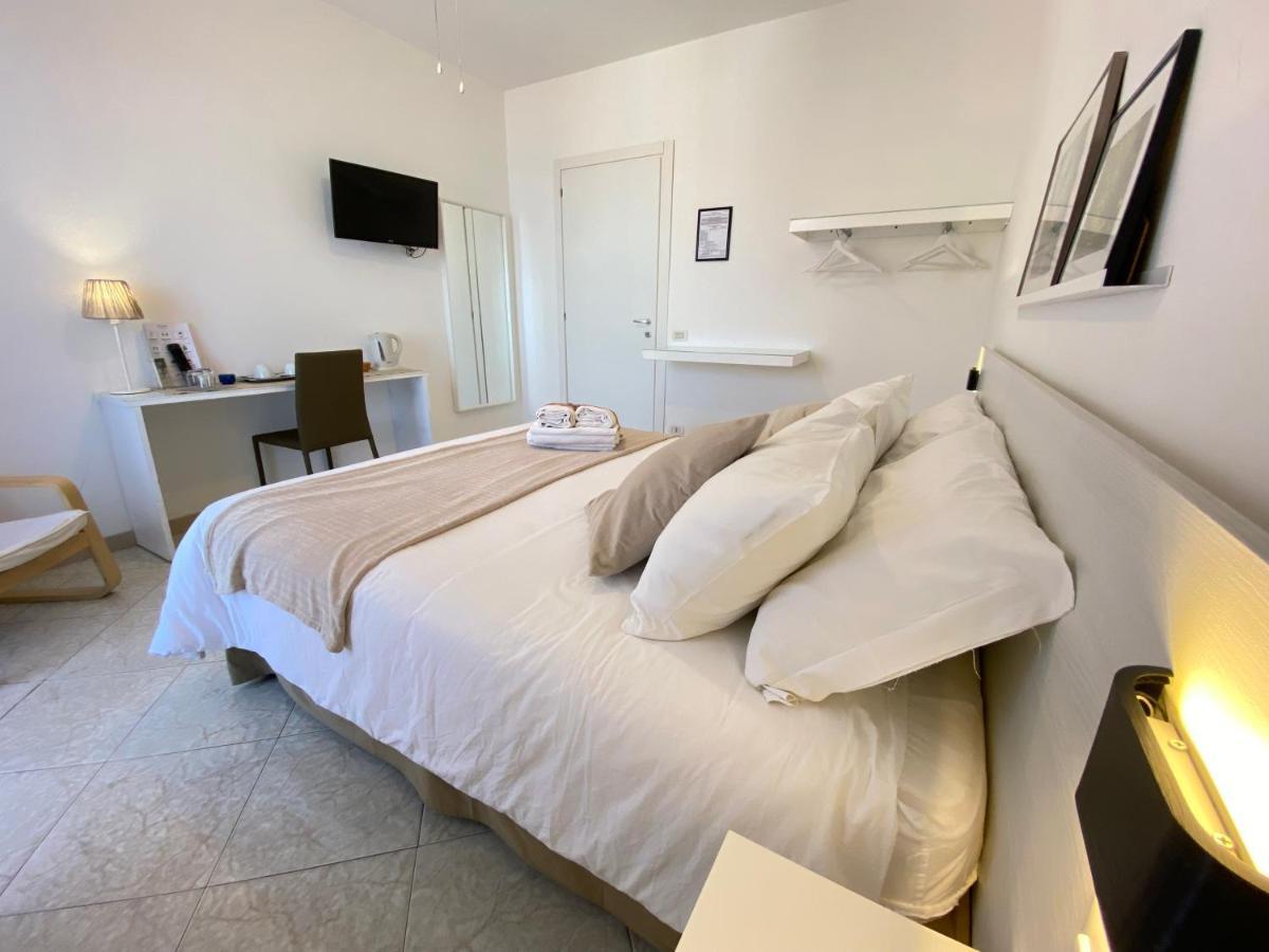 Ma&Mi Guest House Cefalu Bagian luar foto