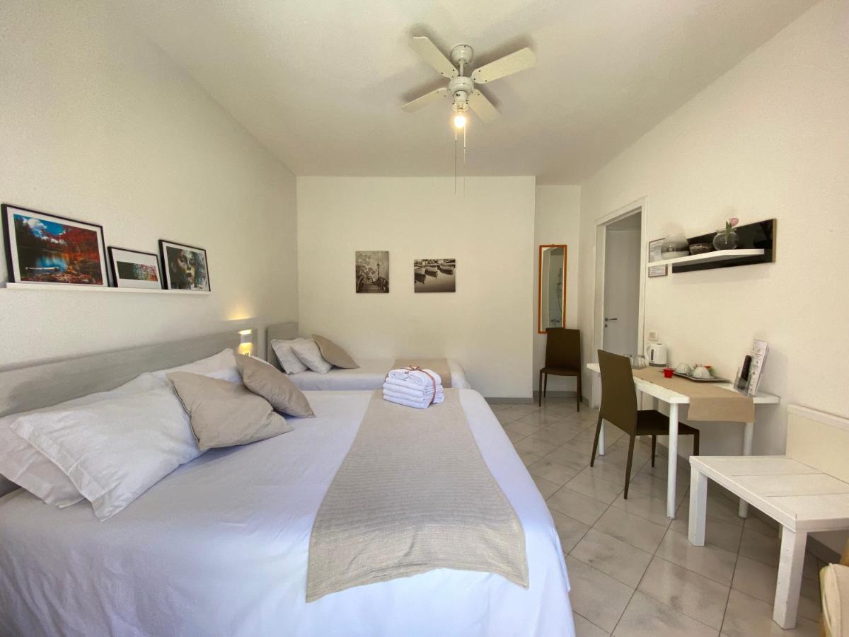 Ma&Mi Guest House Cefalu Bagian luar foto