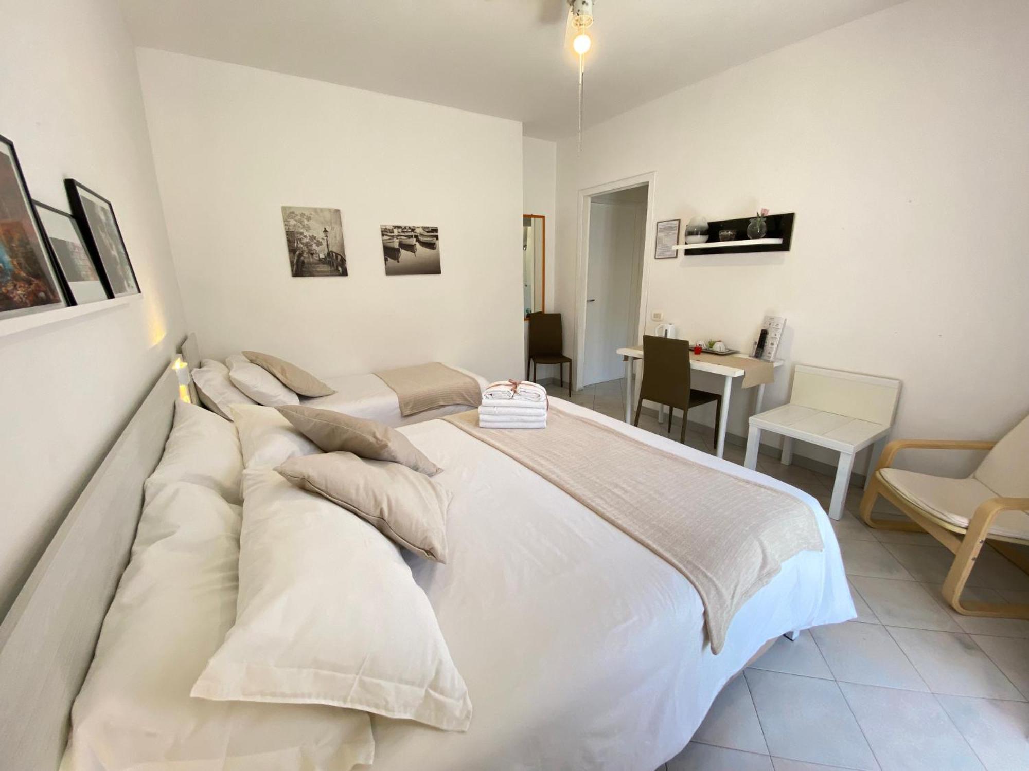 Ma&Mi Guest House Cefalu Ruang foto