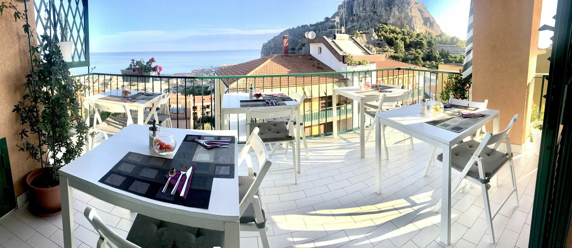 Ma&Mi Guest House Cefalu Bagian luar foto