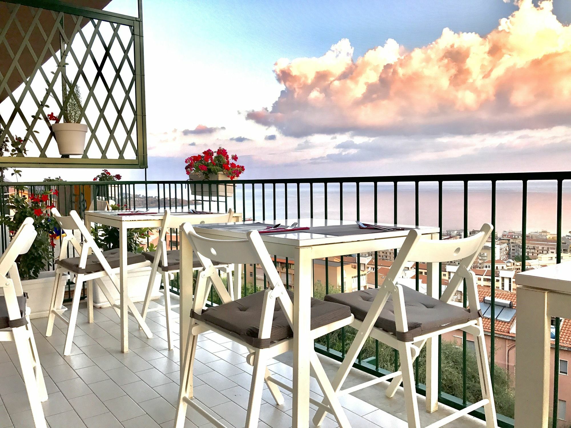 Ma&Mi Guest House Cefalu Bagian luar foto